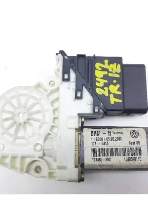 MOTOR ELEVALUNAS TRASERO IZQUIERDO 1J4959811C Descuento