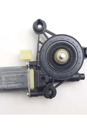 MOTOR ELEVALUNAS DELANTERO IZQUIERDO 5Q0959801B 0130822717 E850202099 Exclusivo