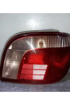 PILOTO TRASERO DERECHO Lujoso