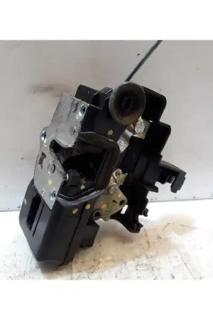 CERRADURA PUERTA TRASERA DERECHA ELECTRICA 8 PINS Moderno