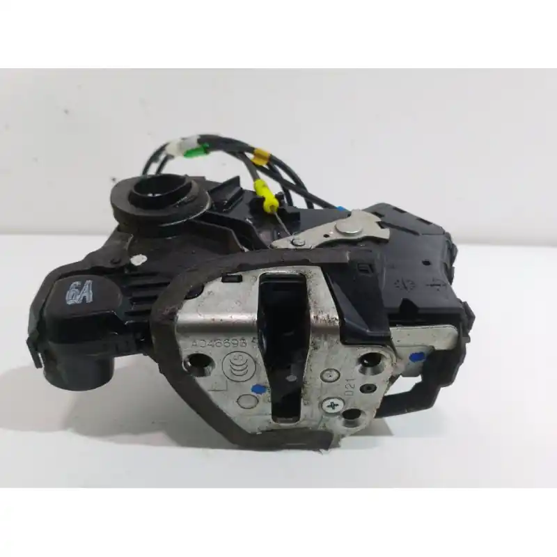 Mejor Calidad CERRADURA PUERTA DELANTERA IZQUIERDA A046693